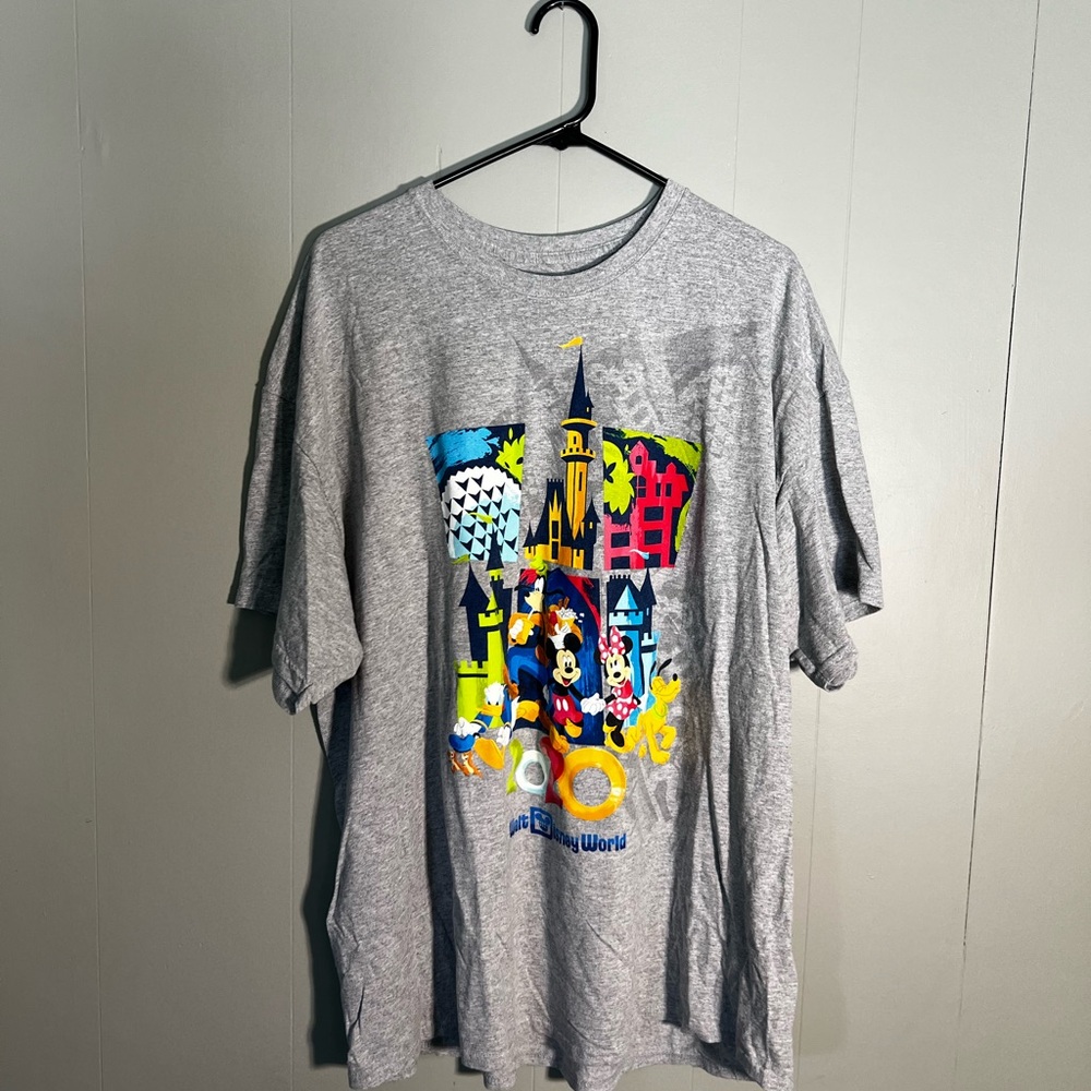Disney Parks Walt Disney World 2020 Mickey & Friends Castle Graphic Tee Gray XXL